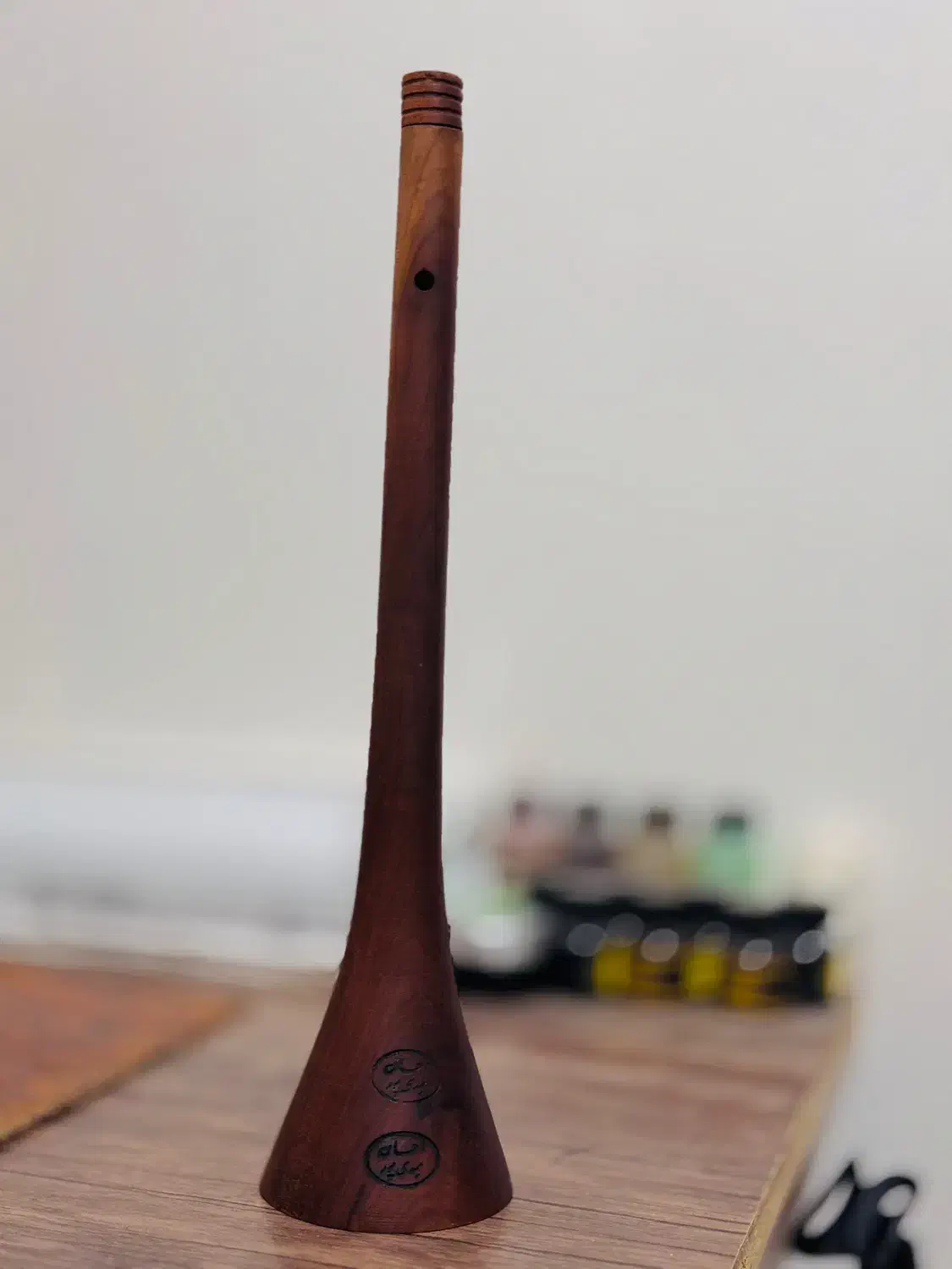 سرنا|سازهای سنتی|کوهدشت, |دیوار