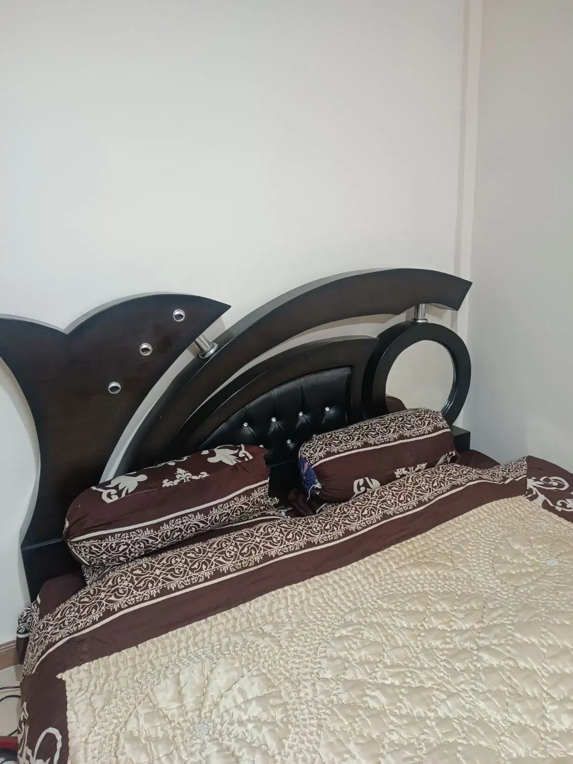 فروش وسایل منزل|بوفه، ویترین، کنسول|مشهد, جاهد شهر|دیوار