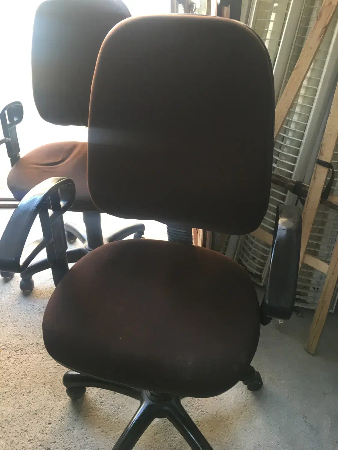 تعداد صندلی چرخ دار سالم|مبلمان اداری|رامسر, |دیوار