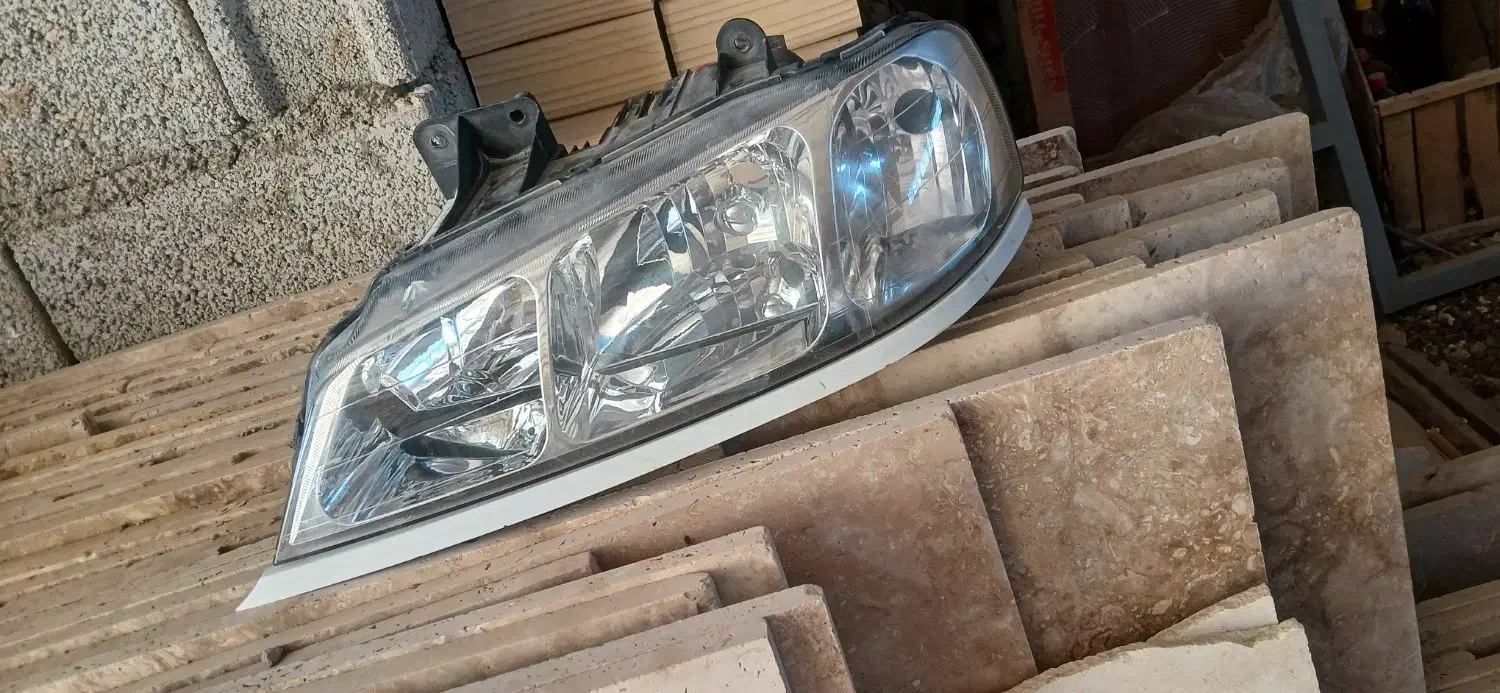 چراغ جلوی پارس|قطعات یدکی و لوازم جانبی|رباطکریم, رباطکریم|دیوار