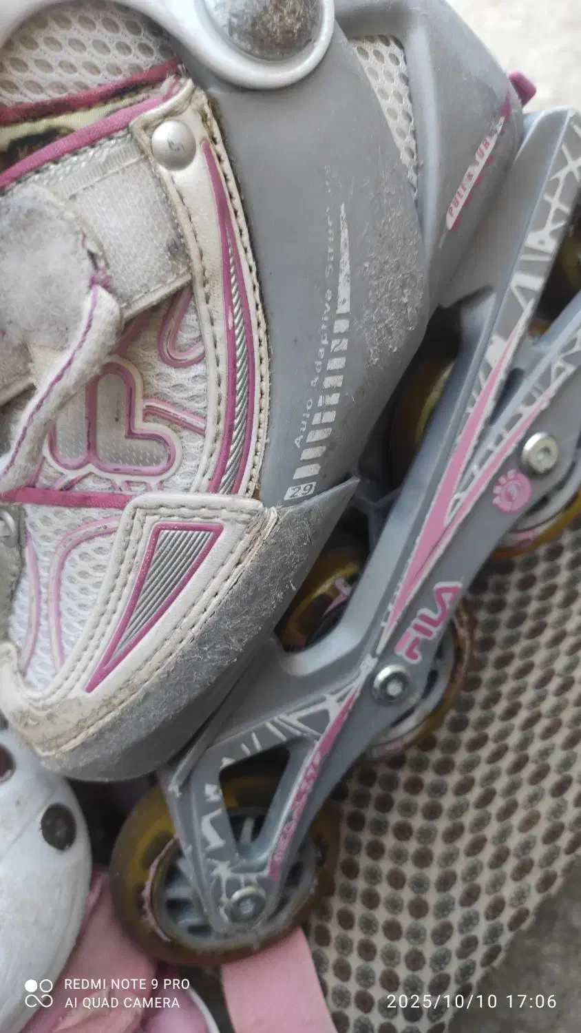 اسکیت فیلا اصل با لوازم کامل|دوچرخه، اسکیت، اسکوتر|نسیمشهر, |دیوار