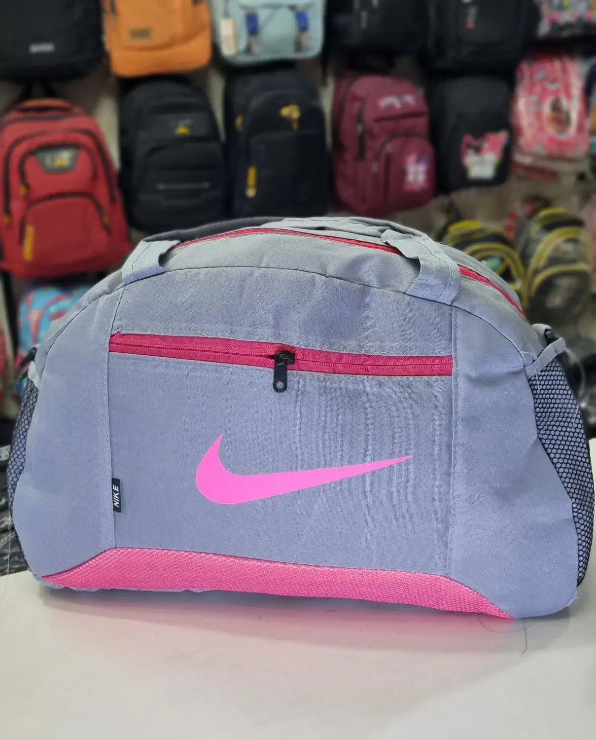 ساک و کیف ورزشی نایک|کیف، کفش، کمربند|قم, شاه ابراهیم|دیوار