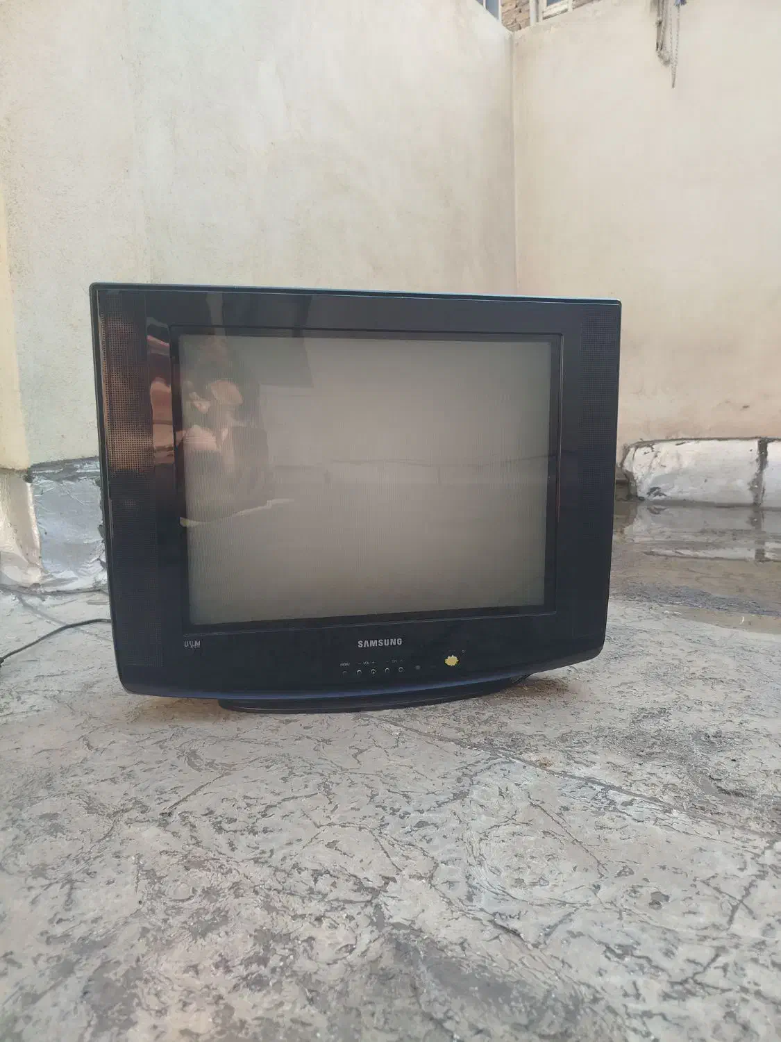 تلویزیون سامسونگ|تلویزیون و پروژکتور|ری, امین آباد|دیوار