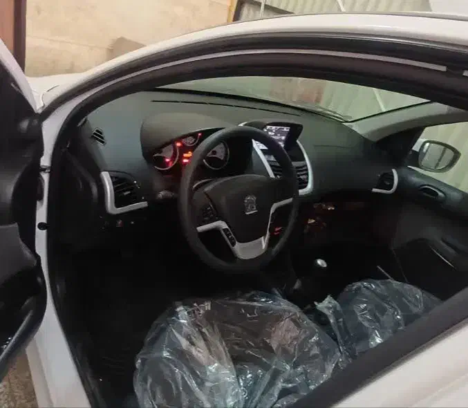 tu5207 صفر مدل ۴۰۴|خودرو سواری و وانت|قم, نیروگاه|دیوار