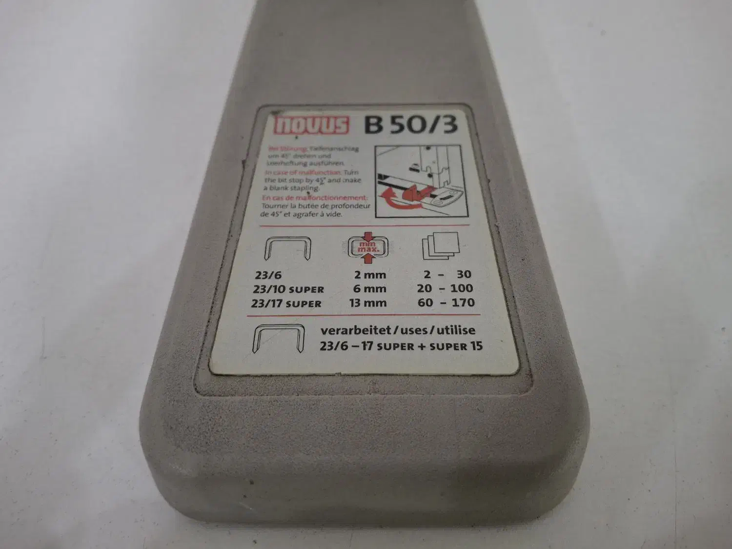 منگنه و پانچ|لوازم التحریر|رشت, استادسرا|دیوار