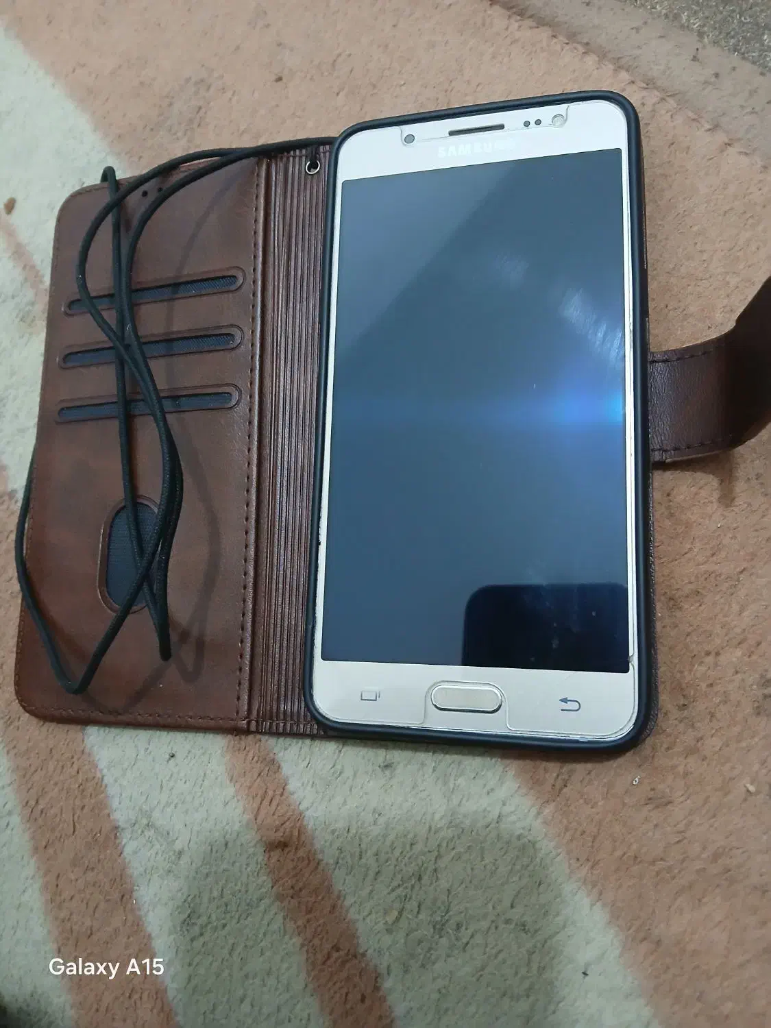 گوشی سامسونگ جی ۵ بسیار تمیز و کاملاسالم درحد|موبایل|کبودرآهنگ, |دیوار