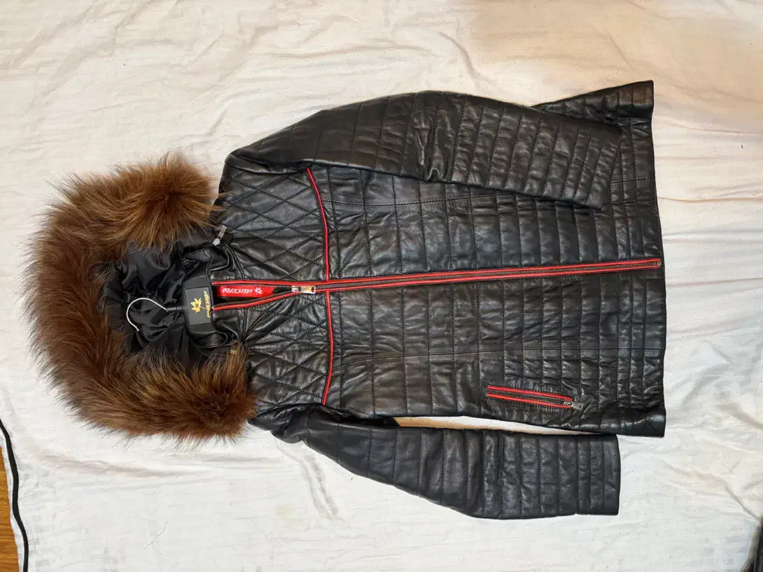 سه عدد کت چرمی زنانه نوین چرم|لباس|تهران, قلهک|دیوار