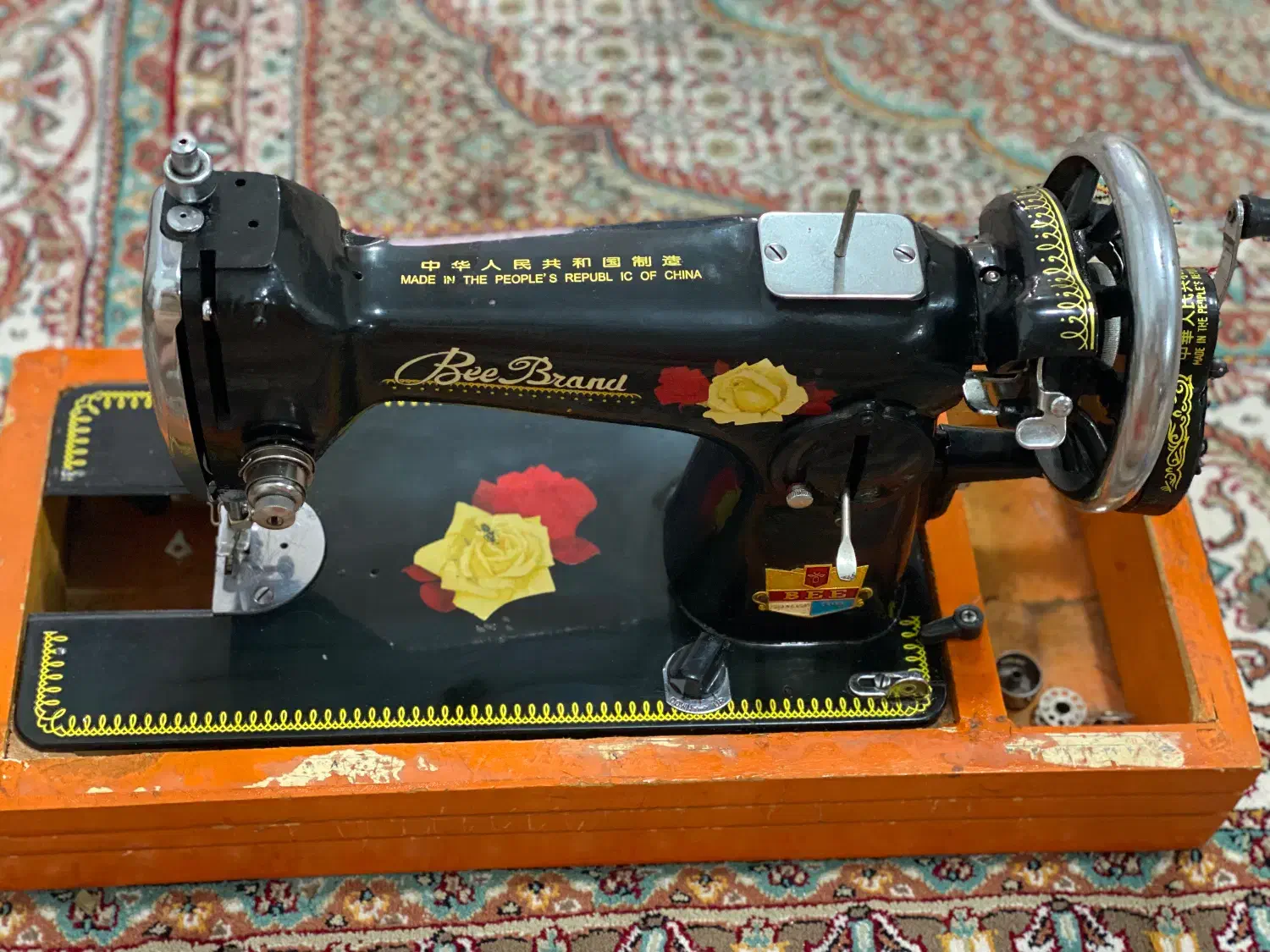 چرخ خیاطی گل|چرخ خیاطی و ریسندگی|اندیمشک, |دیوار