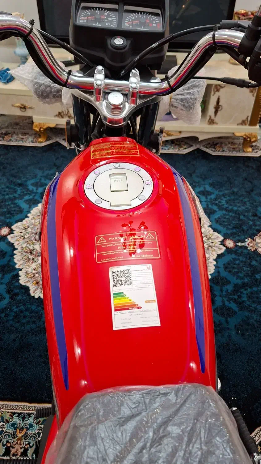 هندا ۱۲۵ صفر کیلومتر|موتورسیکلت|شیراز, تندگویان|دیوار