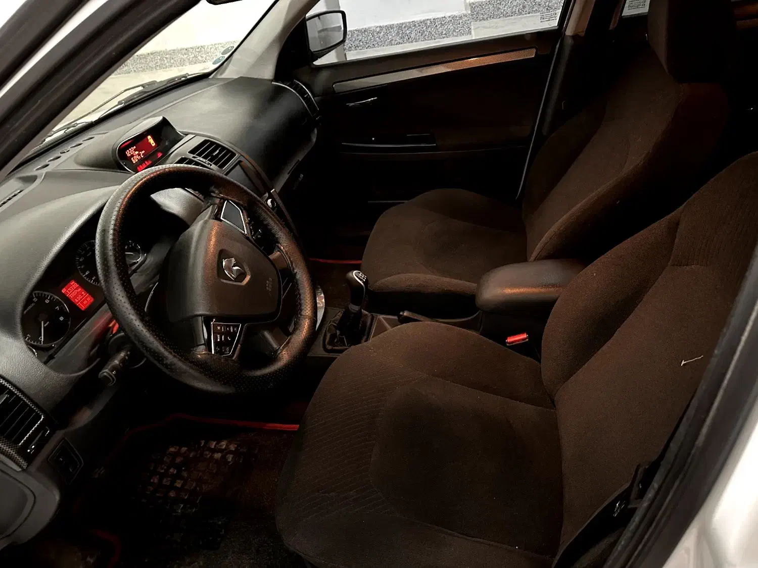 سمندXup  سورن 1403 24تاکار مشابه صفر دریچه سیمی|خودرو سواری و وانت|قروه, |دیوار