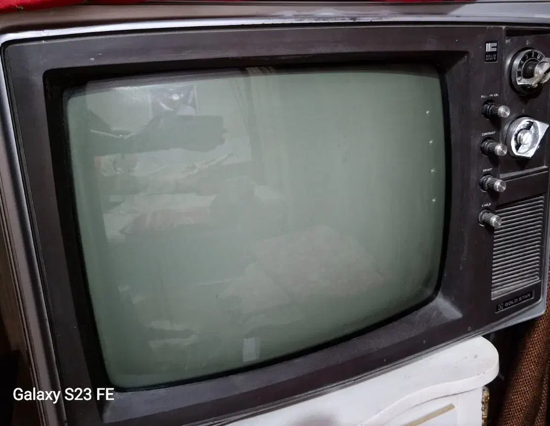 تلویزیون سالم اصل کره|تلویزیون و پروژکتور|سمنان, |دیوار