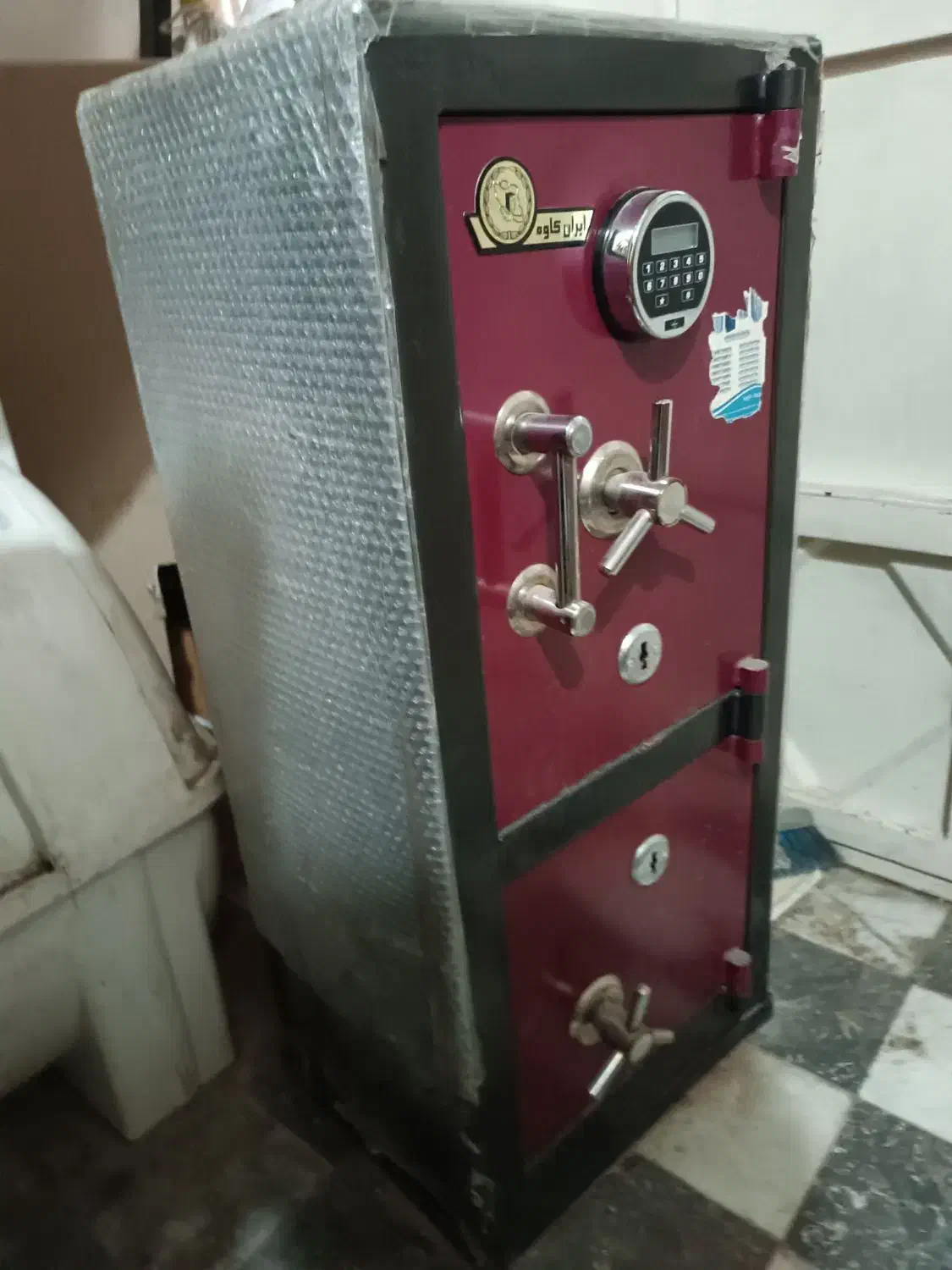 گاوصندوق نو سالم قیمت توافقی|ابزارآلات|کرمان, |دیوار