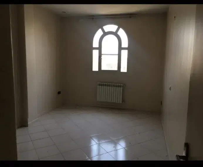 قلهک - ۱۳۵ متر -۳ خواب - رهن کامل و قابل تبدیل