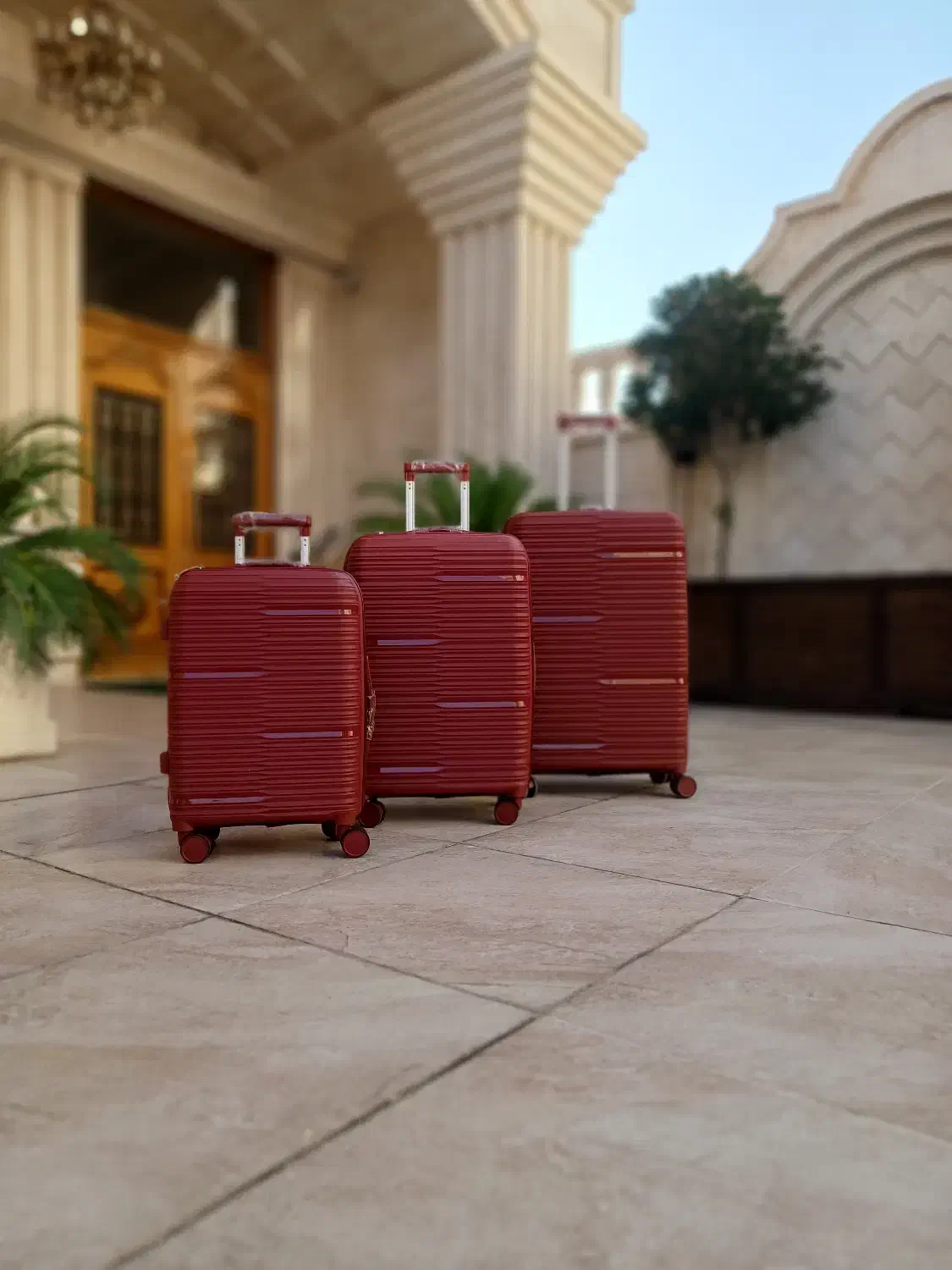 چمدان نشکن|کیف، کفش، کمربند|ارومیه, |دیوار