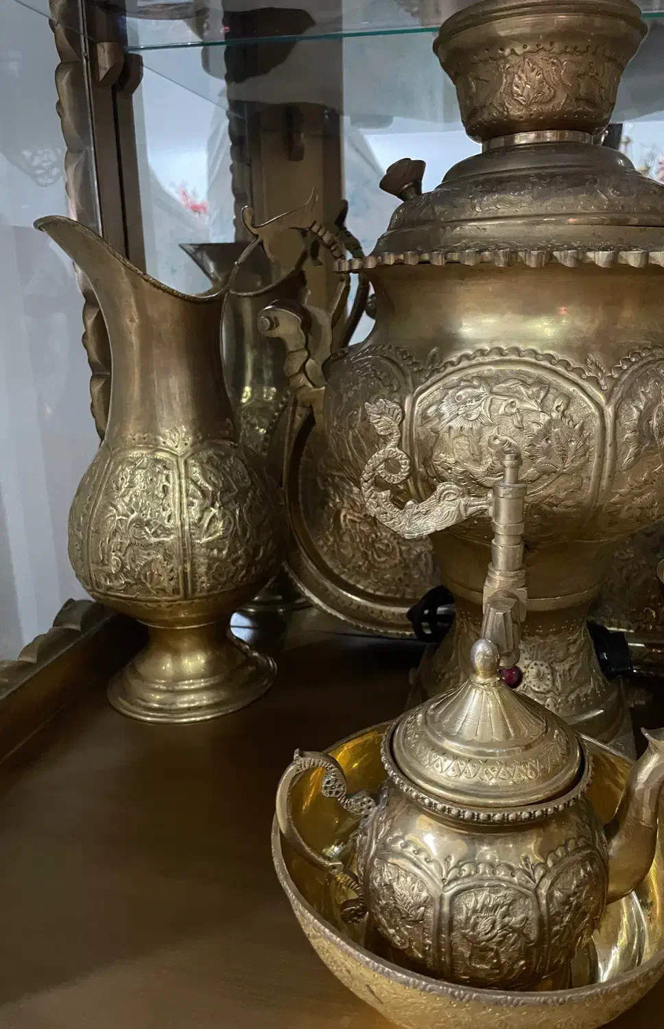 سماور برقی آب طلا|سماور، چایساز، قهوهساز|تبریز, |دیوار