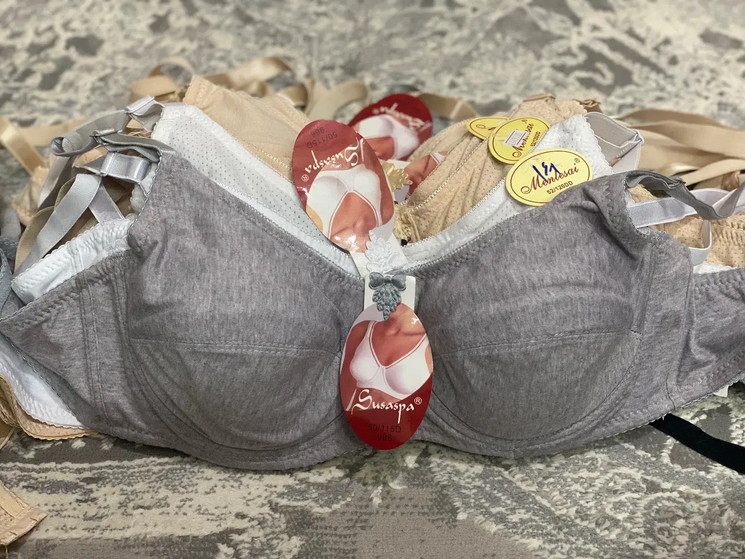 تعدادی جین لباس زیر زنانه|لباس|یزد, |دیوار