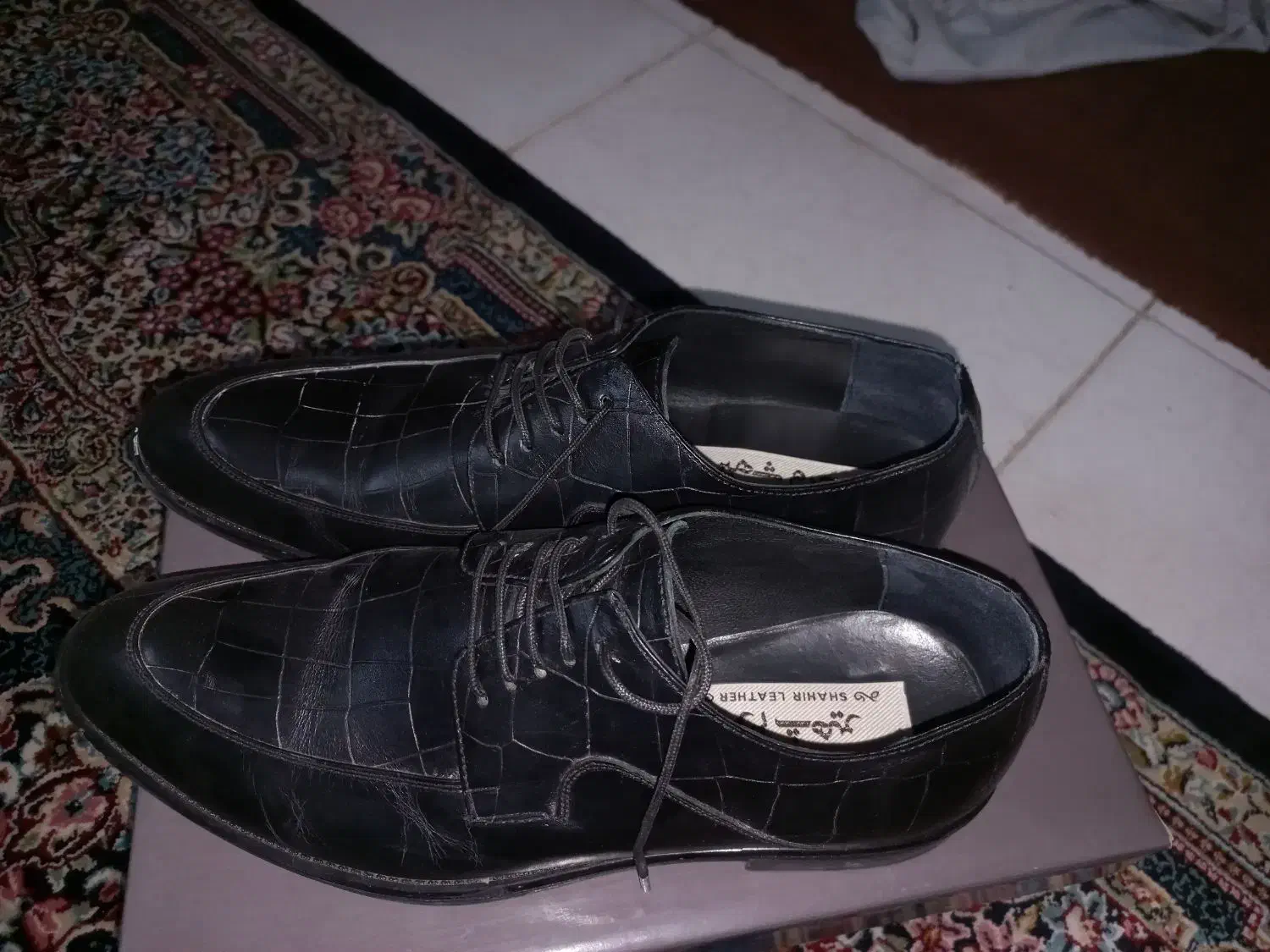 کفش چرمی|کیف، کفش، کمربند|مشهد, شفا|دیوار