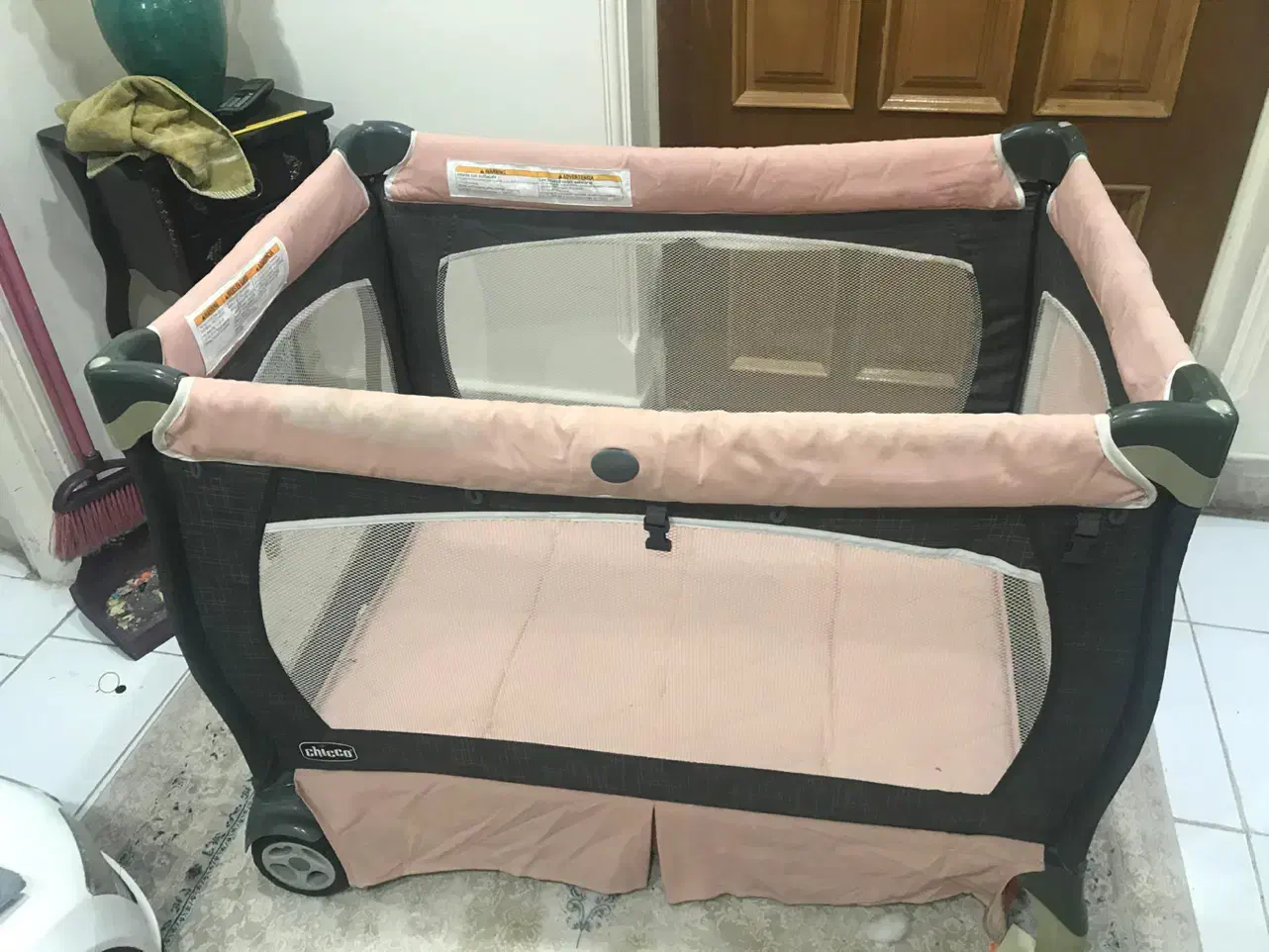 تخت پارک کودک chicco|تخت و صندلی بچه|شیراز, مبعث|دیوار