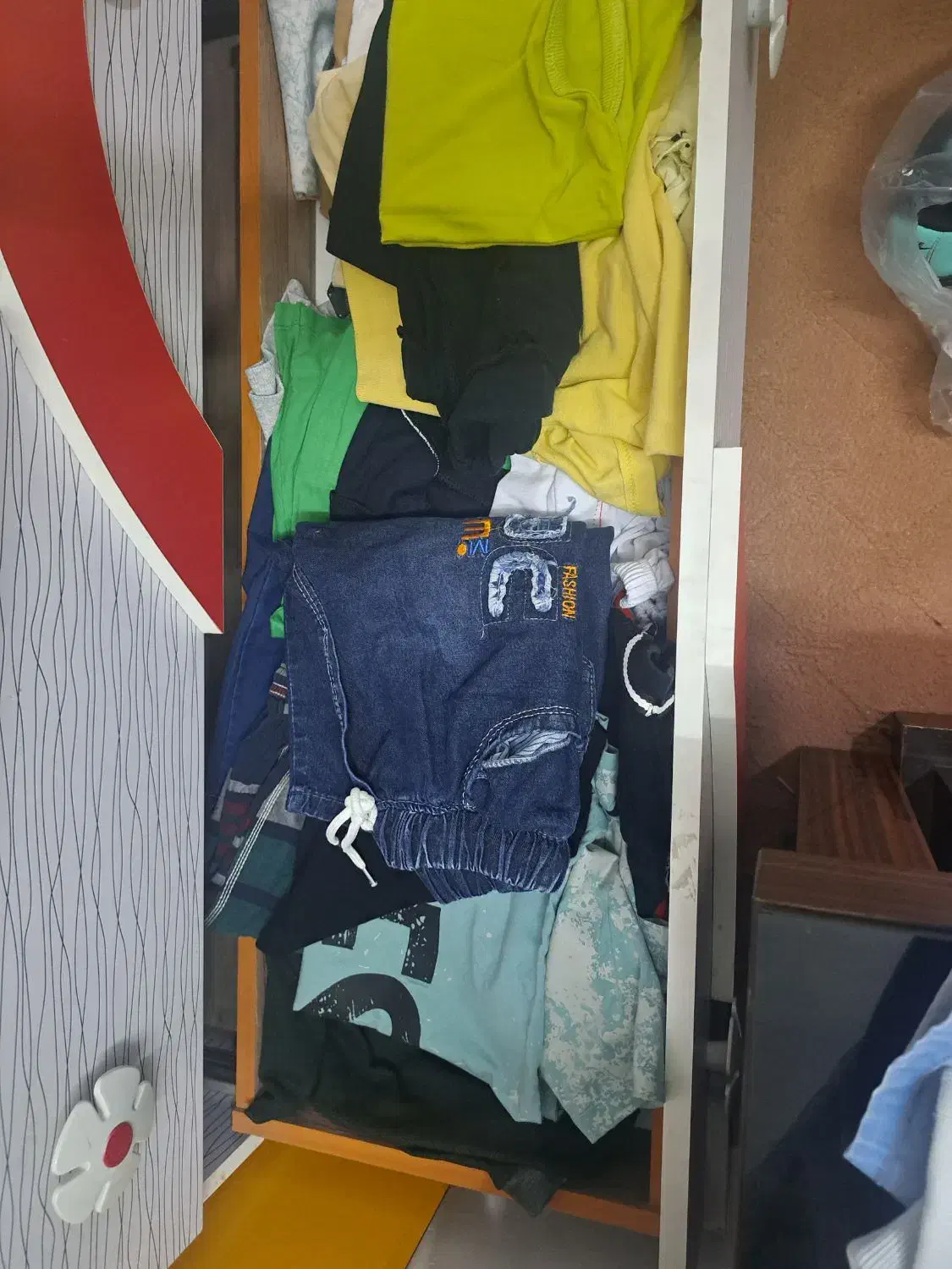 کمد بچه|اسباب و اثاث بچه|مشهد, سرافرازان|دیوار