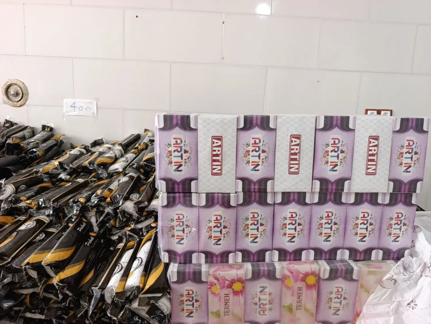 شرکت تولیدی مواد سلولزی ودستمال کاغذی بهمئی|ظروف نگهدارنده، پلاستیکی، یک‌بارمصرف|لیکک, |دیوار