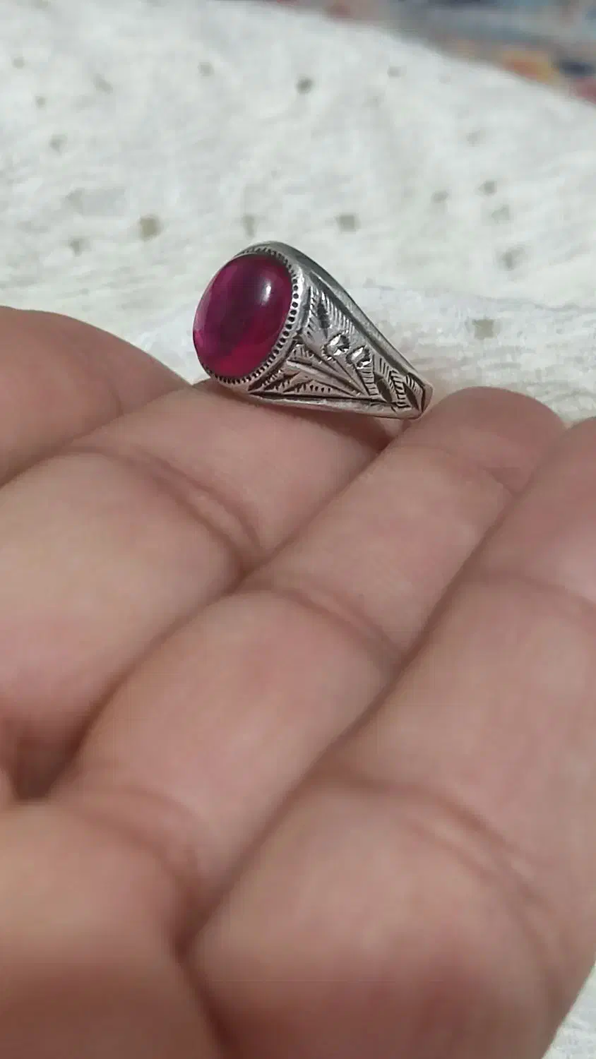 انگشتر یاقوت کهنه قدیمی|جواهرات|ری, شهادت|دیوار