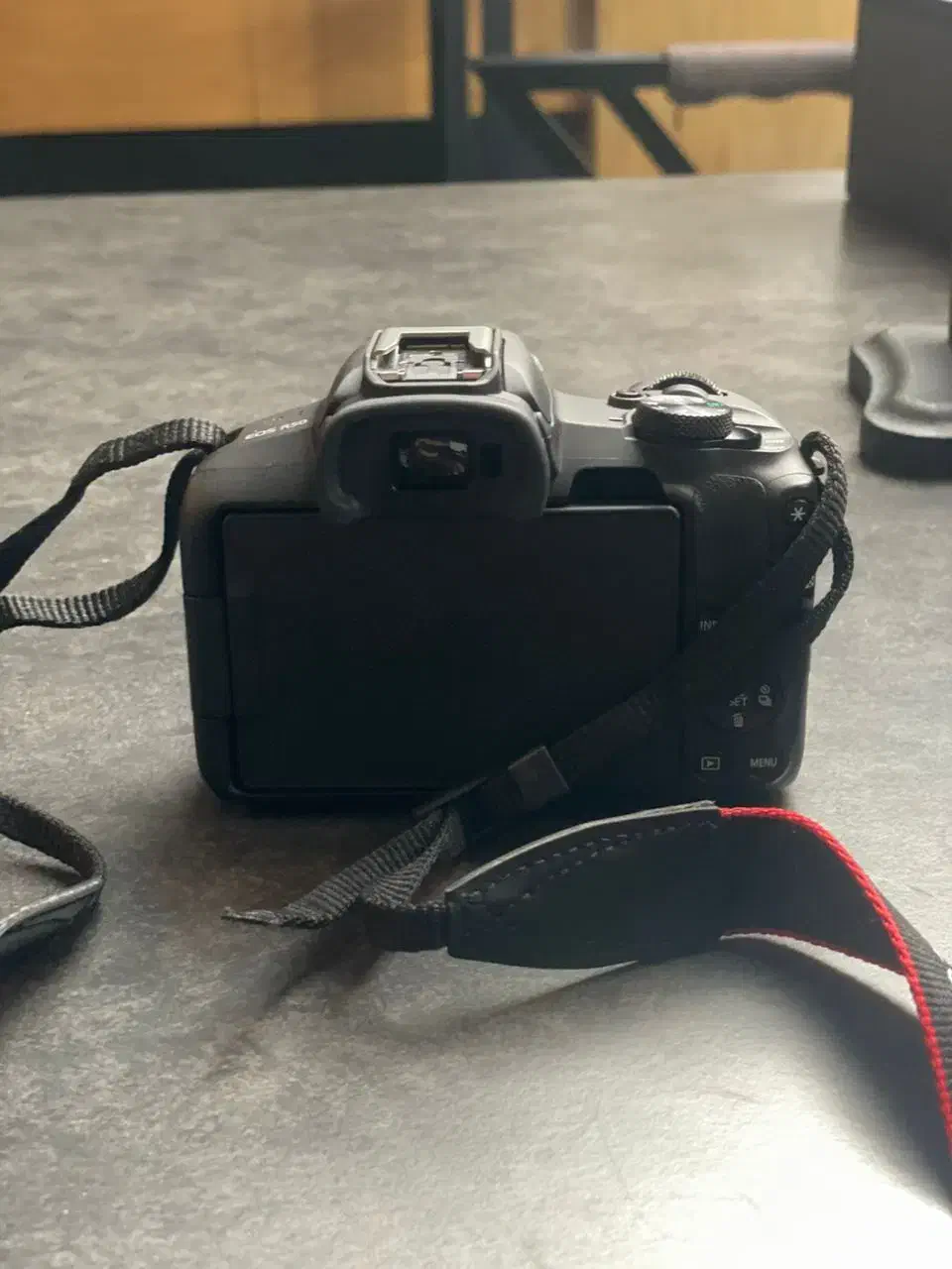 دوربین مخصوص تولید محتوا Canon R50|دوربین عکاسی و فیلمبرداری|مشهد, احمدآباد|دیوار