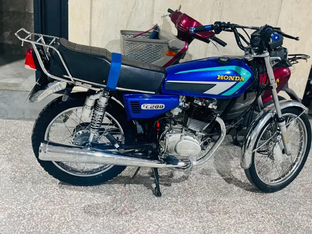 موتور 200|موتورسیکلت|شیراز, قدوسی شرقی|دیوار