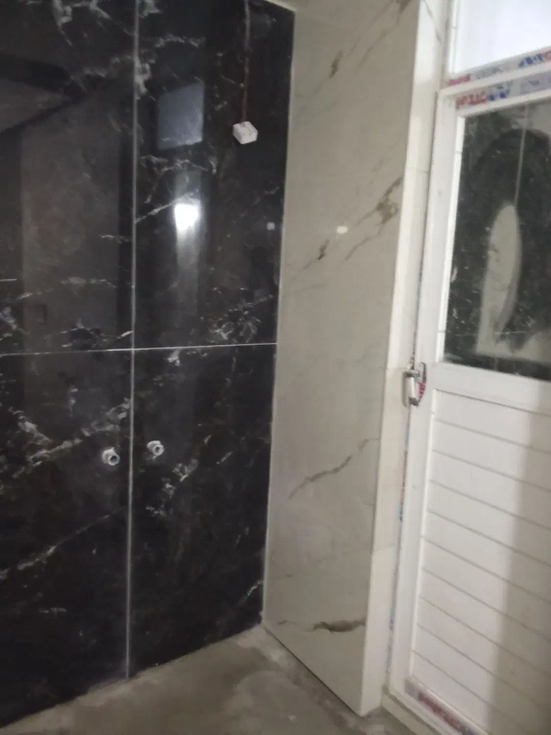 استاد بنایی همه کاره والچین سیمان زن کاشی|خدمات پیشه و مهارت|بم, |دیوار