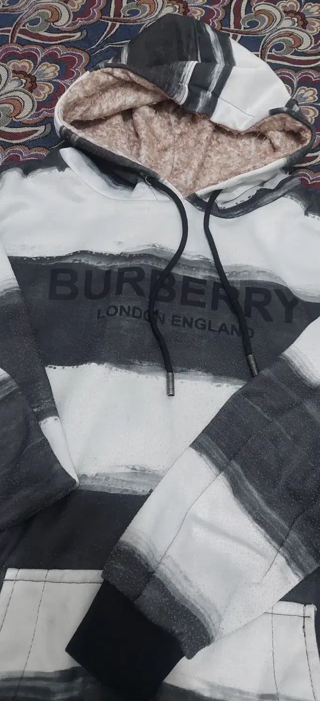 هودی پشمی|لباس|تهران, علیآباد|دیوار