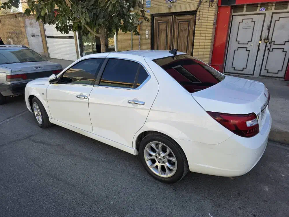 دنا پلاس توربو اتومات ۱۴۰۰|خودرو سواری و وانت|ساوه, |دیوار