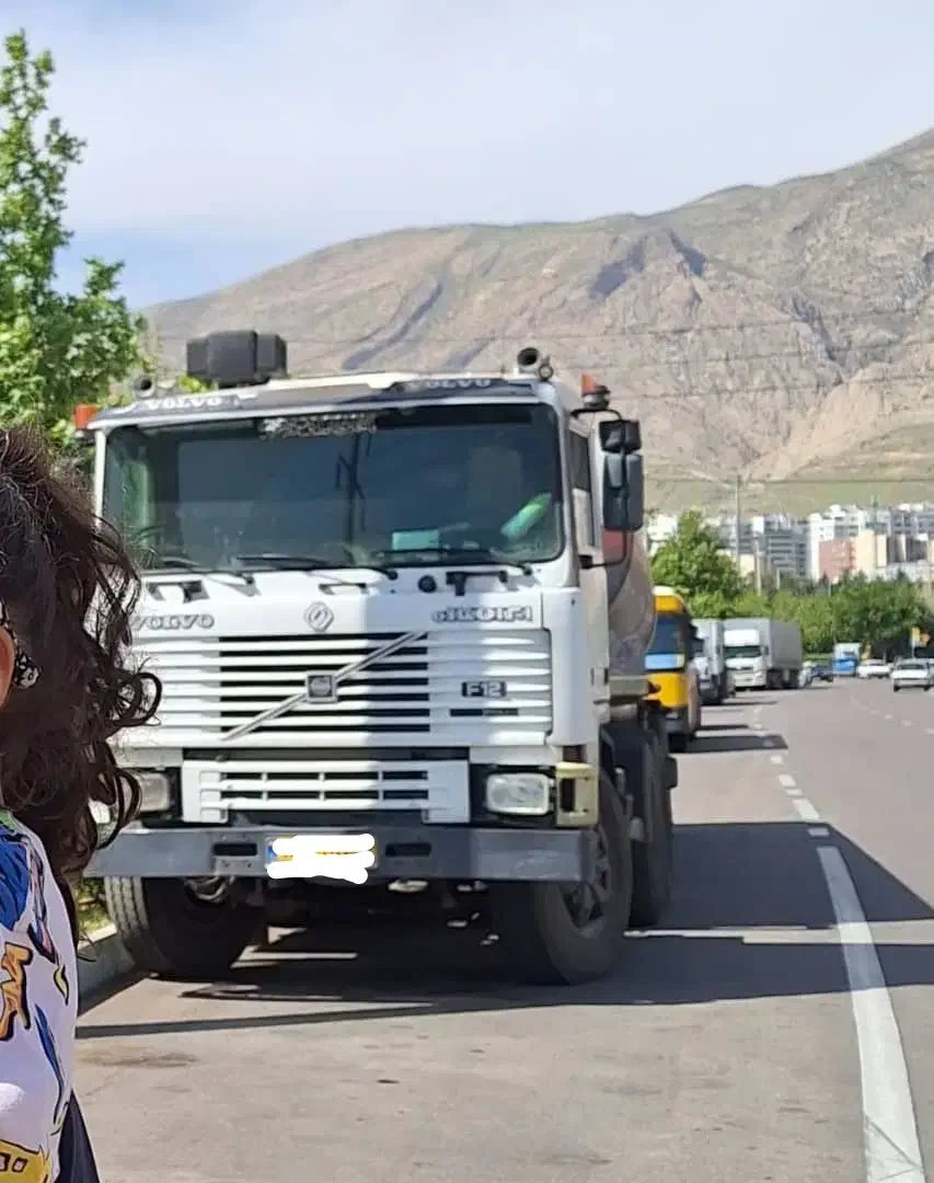 کشنده اف ۱۲ F12سینه سفید|خودرو سنگین|شیراز, تاچارا|دیوار