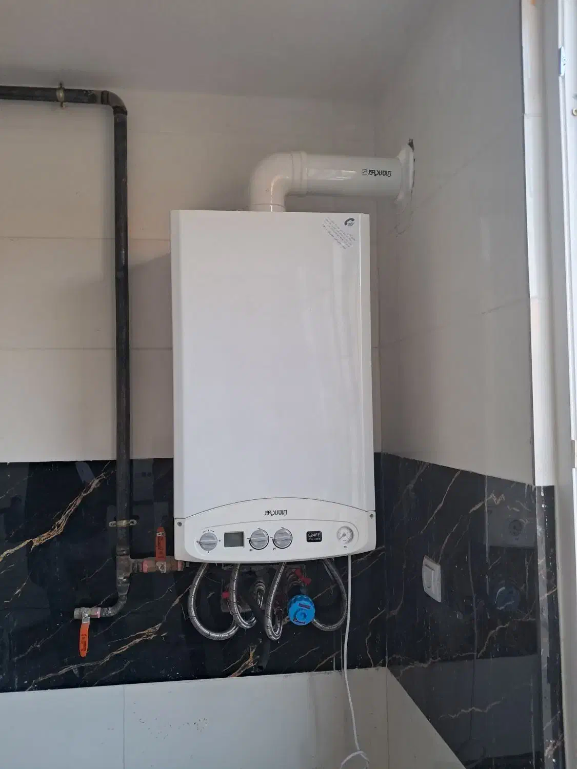 تعمیرکار پکیج تعمیر انواع پکیج های ایرانی و خارجی|خدمات پیشه و مهارت|سنندج, |دیوار