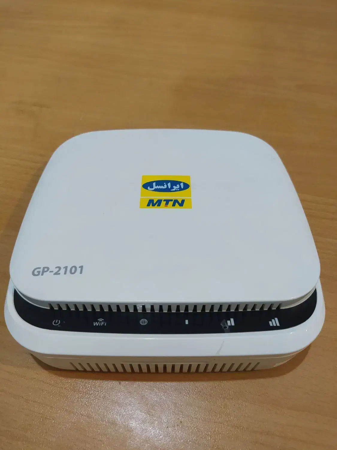 مودم بی سیم ایرانسل|مودم و تجهیزات شبکه|پردیس, فاز ۸|دیوار