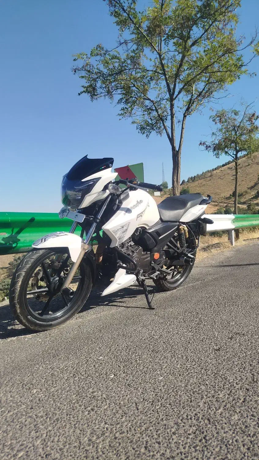 اپاچی ۱۸۰ نیوفیس ۹۴|موتورسیکلت|کرمانشاه, |دیوار