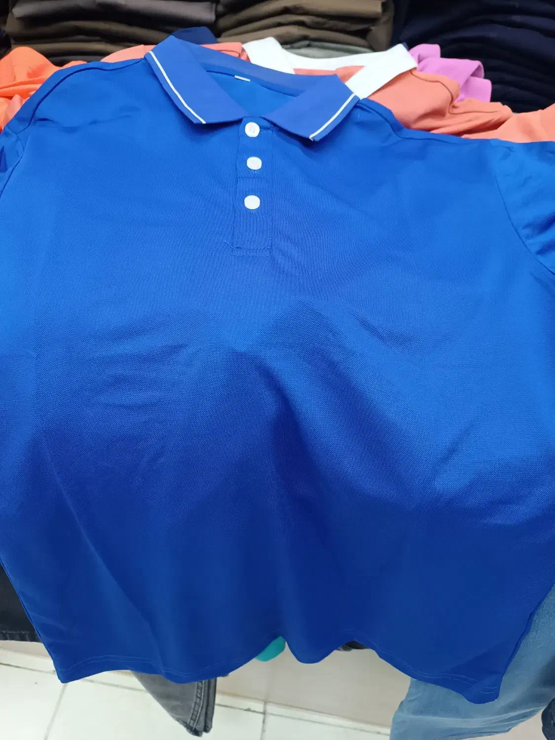 فقط به صورت عمده|لباس|قشم, |دیوار