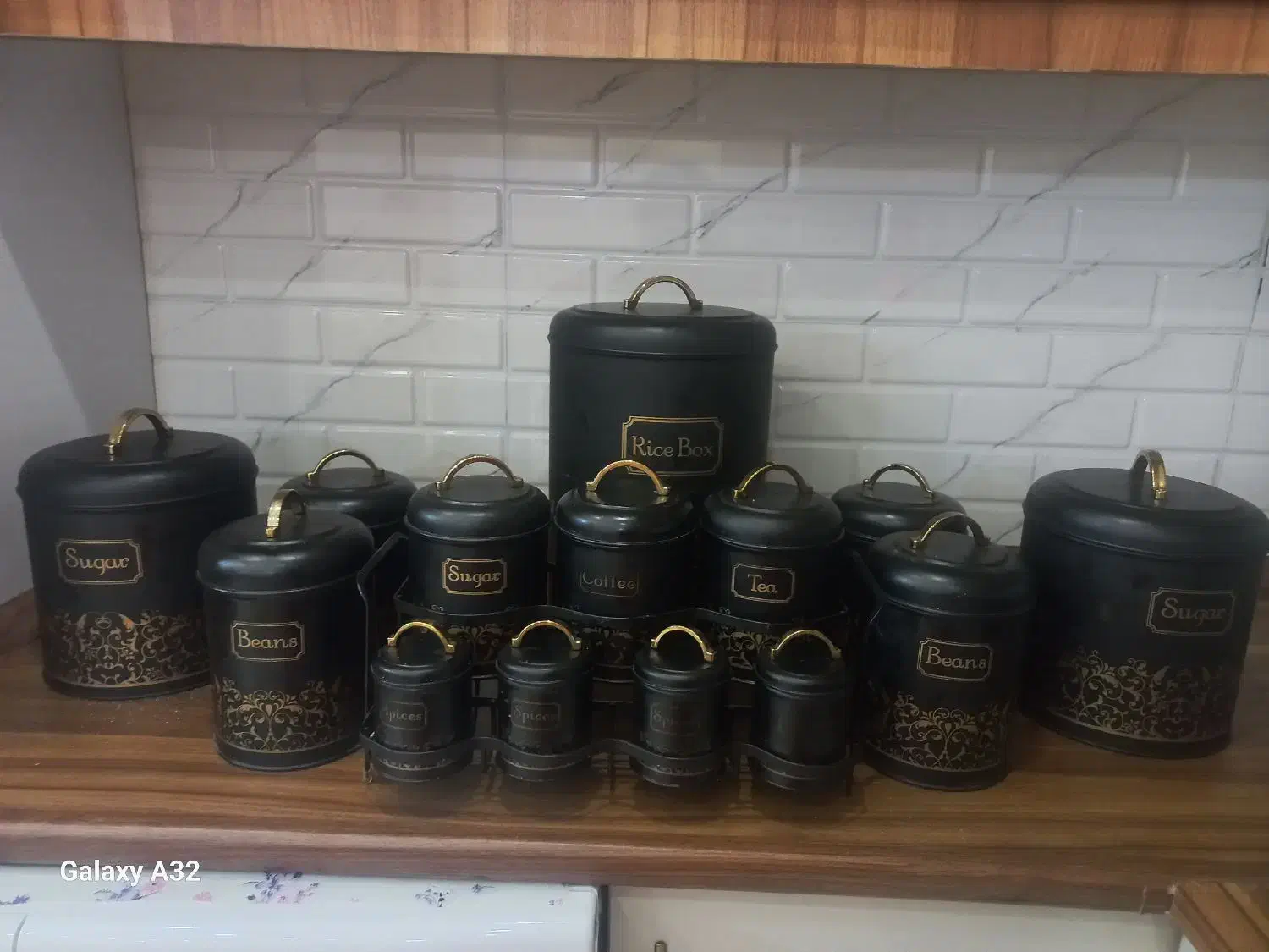 جاحبوبات و ادویه ای فلزی|ظروف نگهدارنده، پلاستیکی، یکبارمصرف|سمیرم, |دیوار