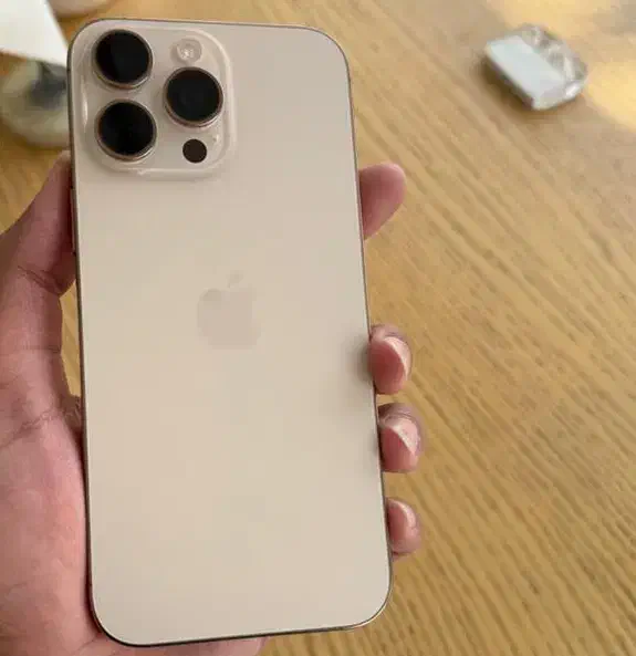 ۱۶پرو ریجستر|موبایل|کرمان, |دیوار