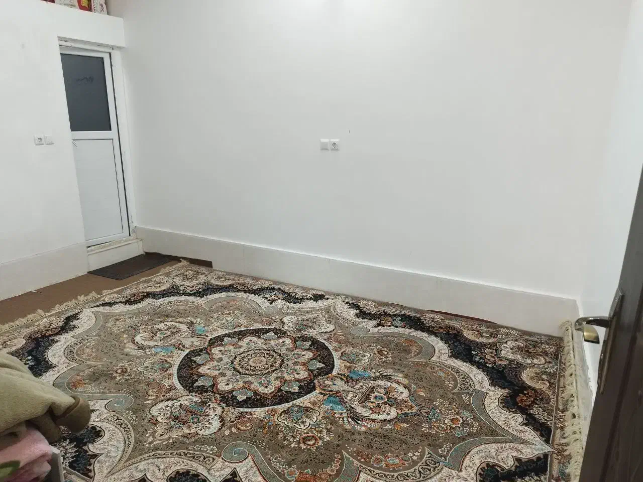 منزل نوساز همکف جلوی درب مسجدجمکران بر خیابان|اجارهٔ کوتاه‌مدت آپارتمان و سوئیت|قم, جمکران|دیوار