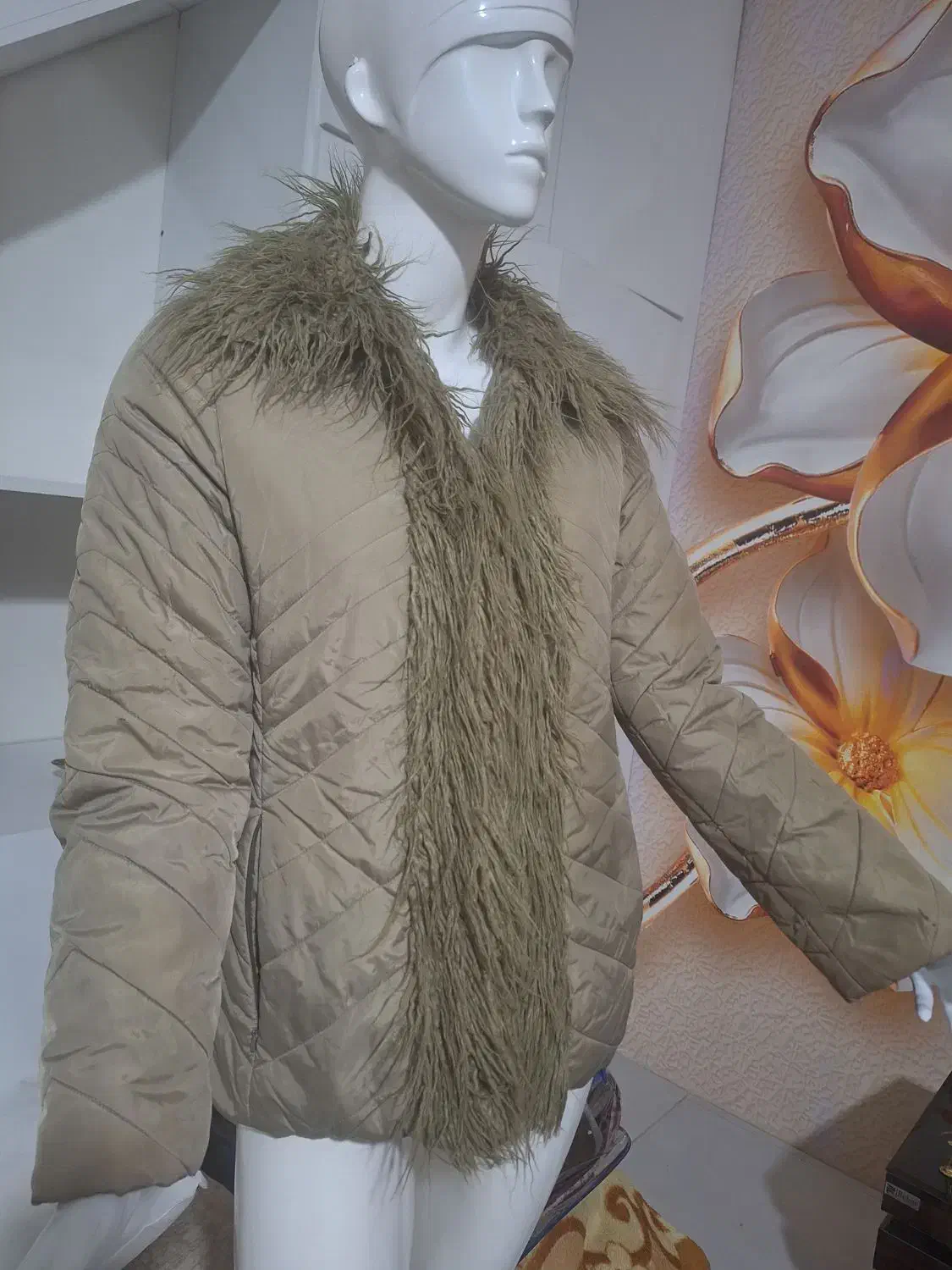 لباس خارجی استوک|لباس|نیشابور, مدرس|دیوار