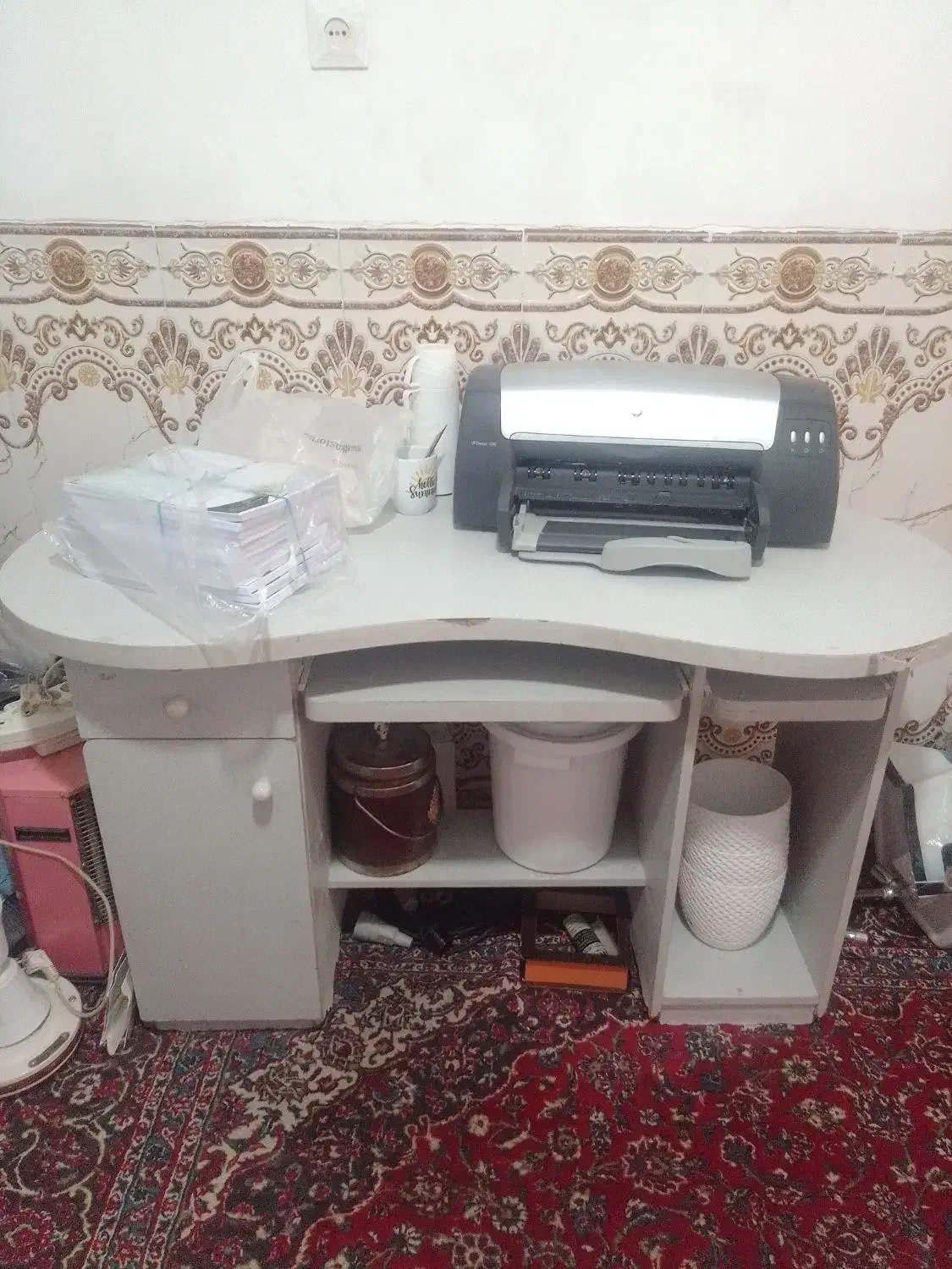 میز چوبی کامپیوتر|میز تحریر و کامپیوتر|زاهدان, |دیوار