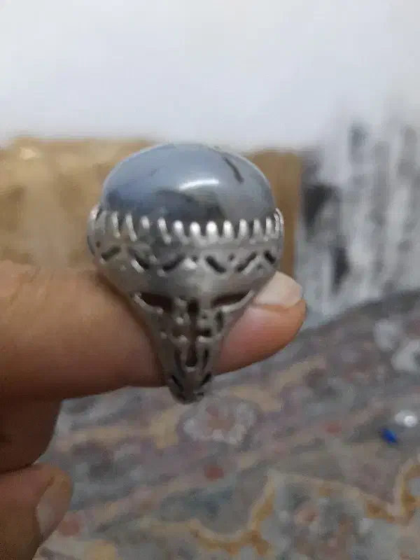 انگشتر قدیمی با سنگ شجر|کلکسیون اشیاء عتیقه|درگهان, |دیوار