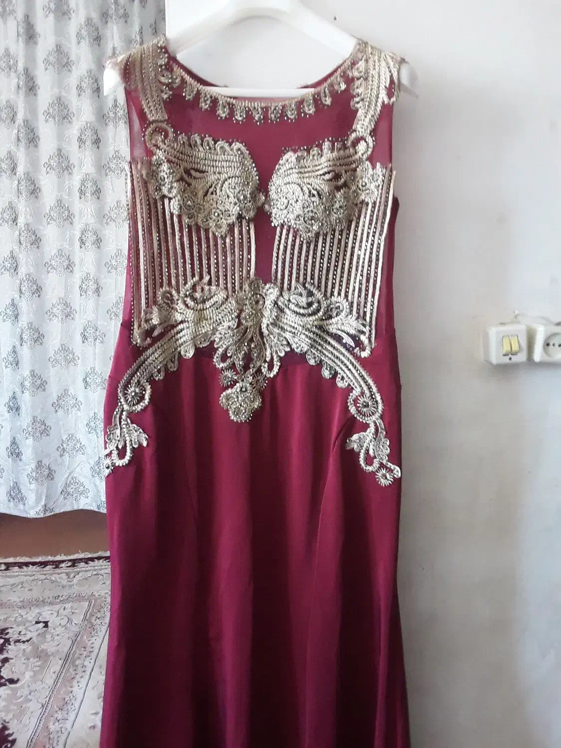 لباس مجلسی|لباس|چناران, |دیوار