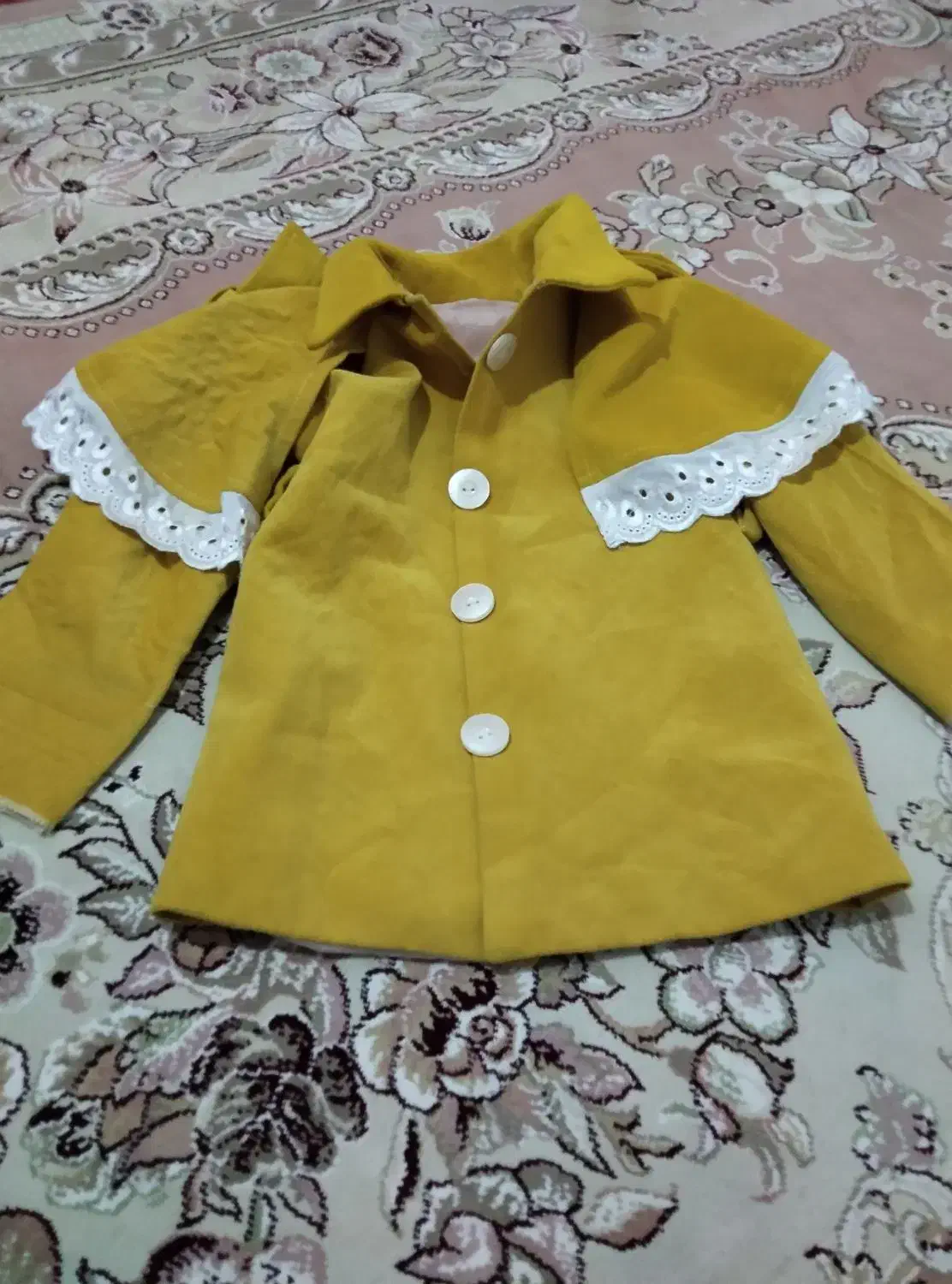 لباس|لباس|پرند, فاز ۶|دیوار