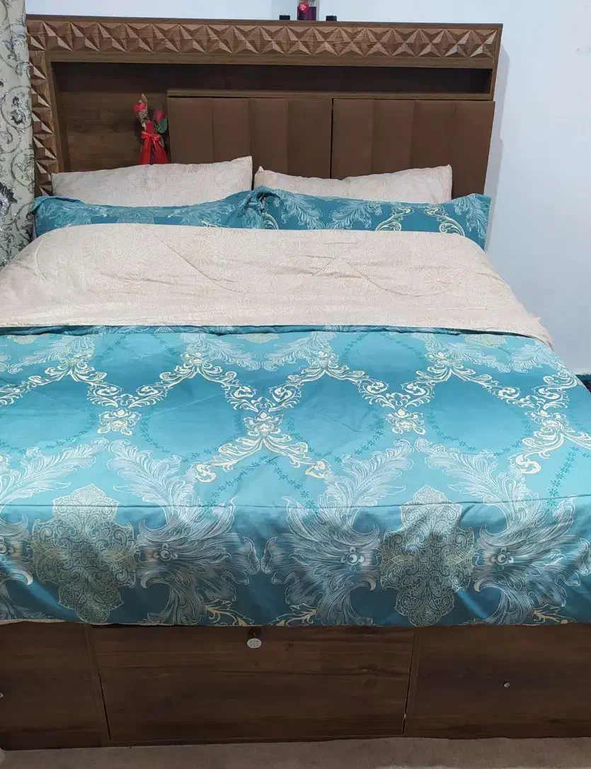 تخت خواب دونفره|تخت و سرویس خواب|اسلام‌‌آباد غرب, |دیوار