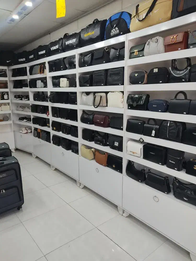 قفسه ساده و کاربردی|کتابخانه، شلف، قفسههای دیواری|شیروان (خراسان), |دیوار