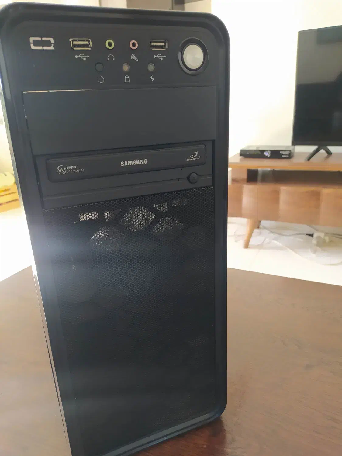 کیس خالی|قطعات و لوازم جانبی رایانه|پرند, فاز ۶|دیوار