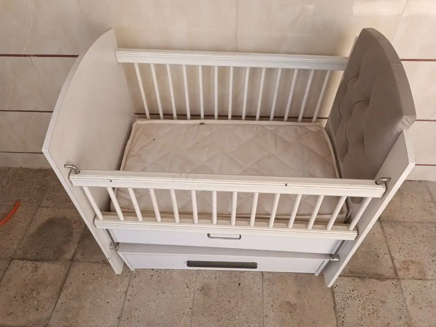 گهواره درحدنو|اسباب و اثاث بچه|محمدشهر, جعفرآباد|دیوار