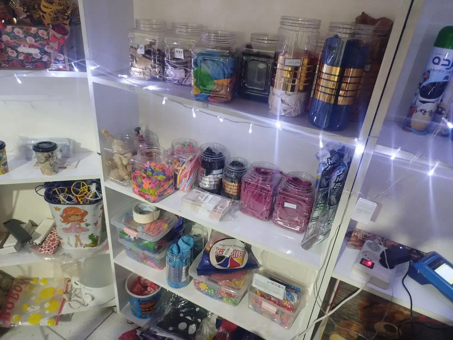 هفت عدد قفسه|کتابخانه، شلف، قفسه‌های دیواری|قزوین, |دیوار