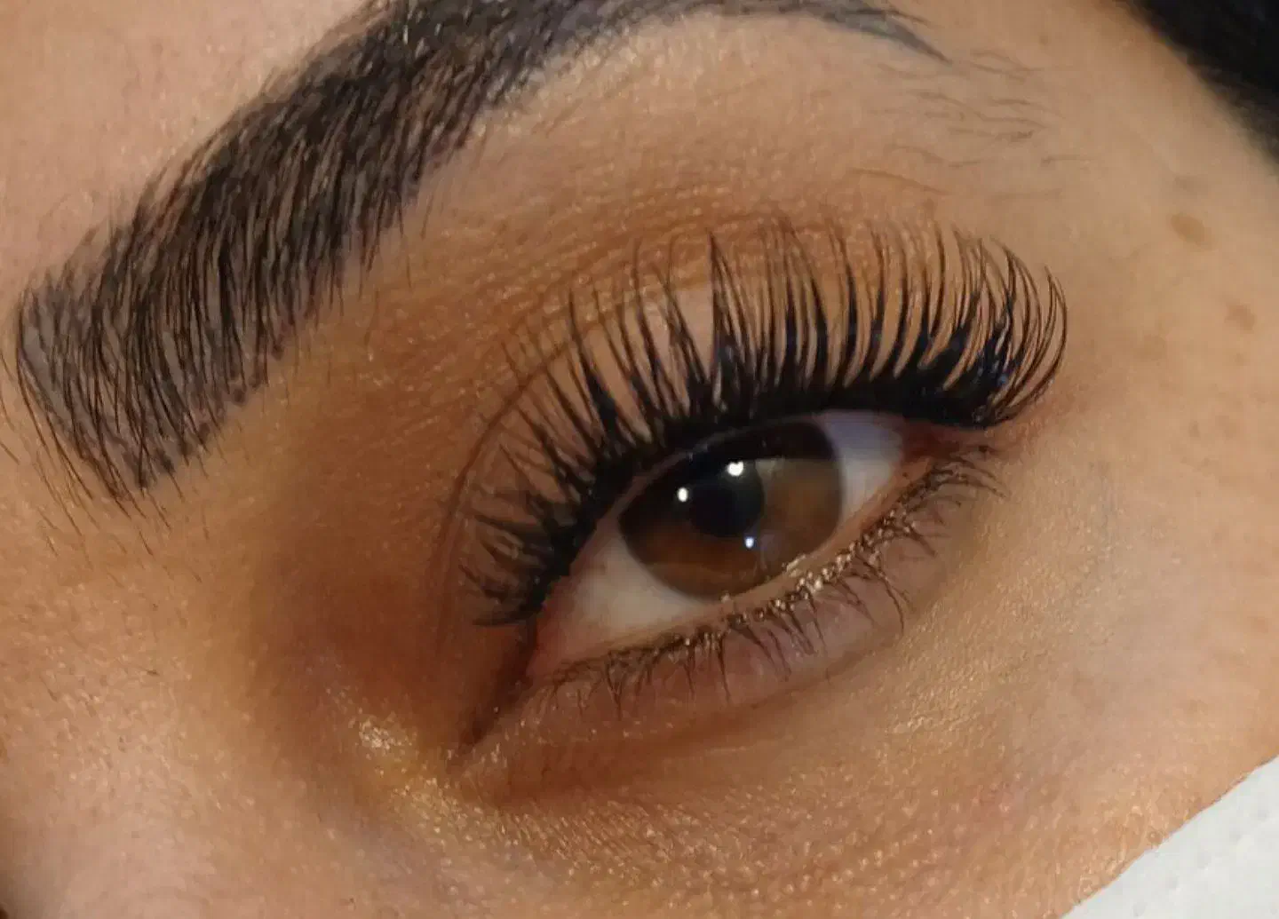 لیفت مژه و ابرو کاشت|خدمات آرایشگری و زیبایی|نهاوند, |دیوار