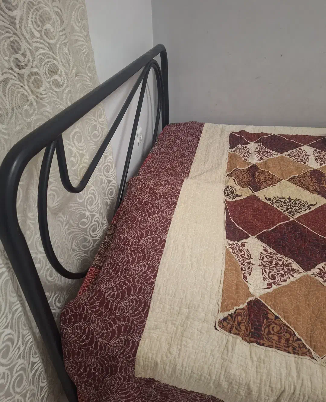 تختخواب|تخت و سرویس خواب|مشهد, چهارچشمه|دیوار